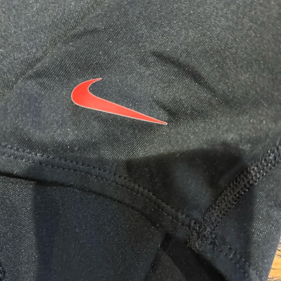 Woman’s Nike Just Do It Tank - Medium - Picture 4 of 4